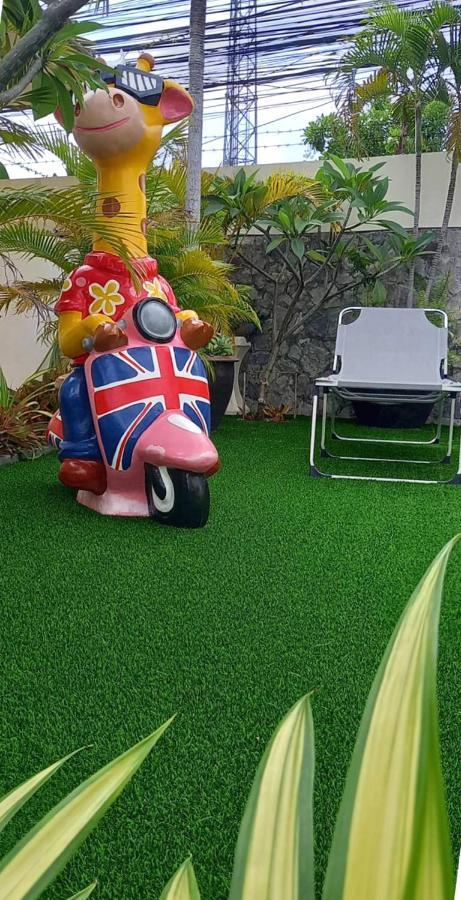 Viewbor Villa - Pattaya Holiday House Walking Street 4 Bedrooms Экстерьер фото
