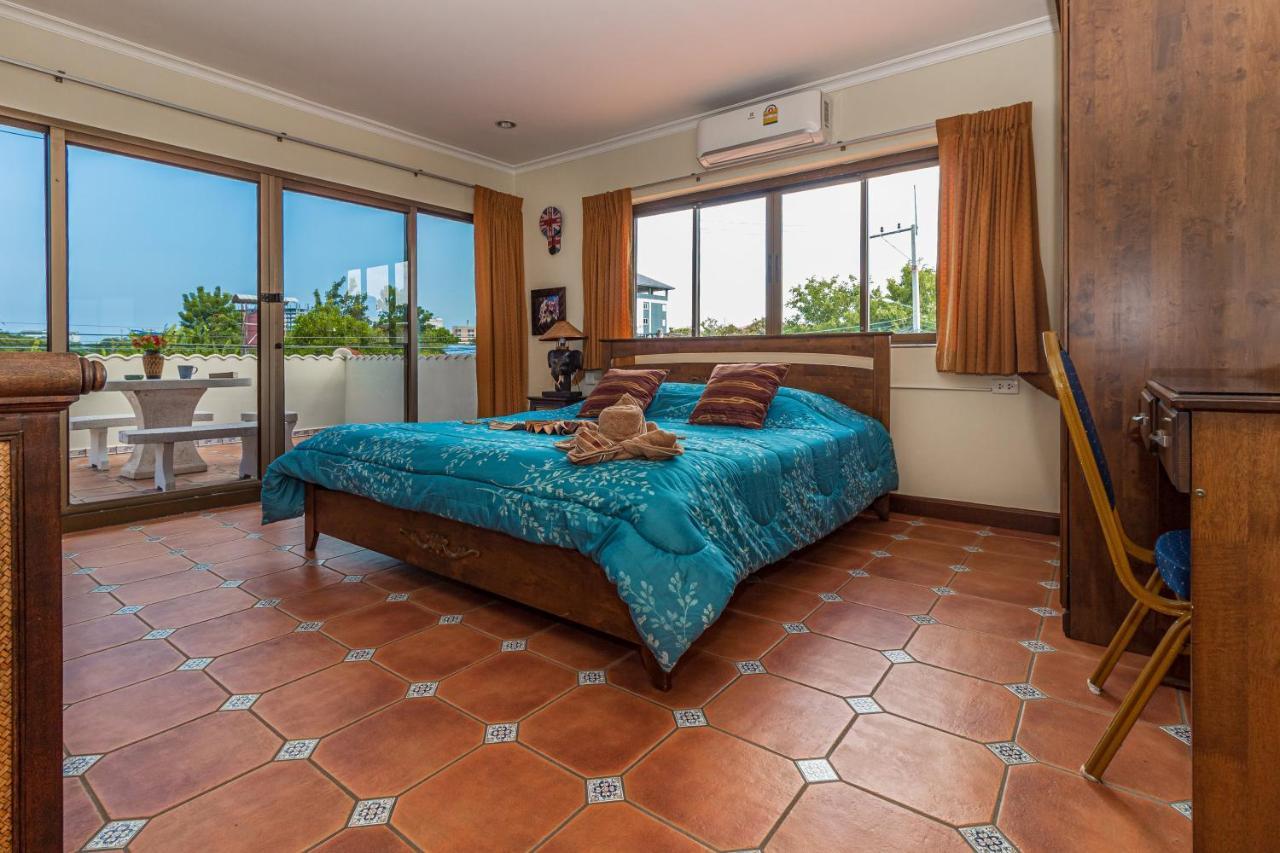 Viewbor Villa - Pattaya Holiday House Walking Street 4 Bedrooms Экстерьер фото